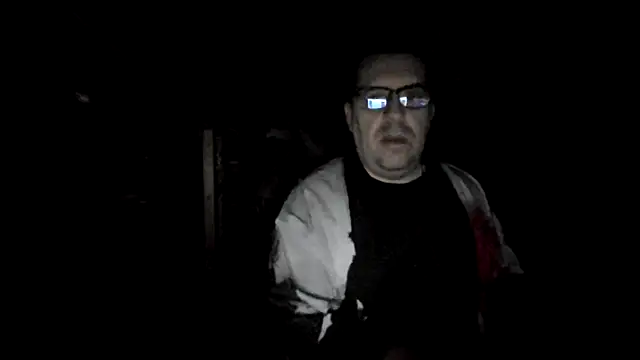 Usame como quieras online show from November 27, 2025, 4:36 am