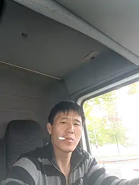 Snapshot of wadmma chatting on October 7, 2025, 9:17 am wadmma online show from October 7, 2025, 9:17 am