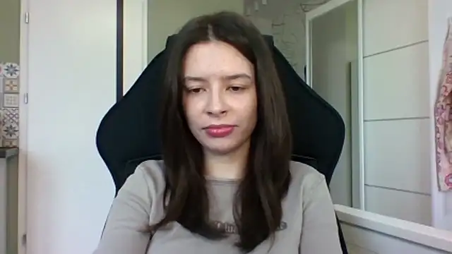 LariceSexy online show from March 12, 2026, 1:06 pm