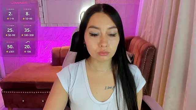 Snapshot of miss_isabella_m chatting on February 23, 2026, 1:41 pm miss isabella m online show from February 23, 2026, 1:41 pm