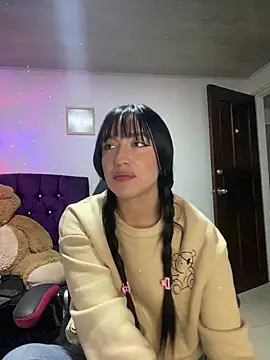 Melody rousse  online show from February 7, 2025, 1:25 am