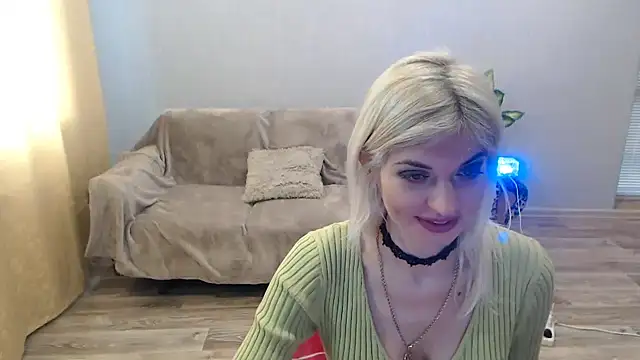 SexyBeatriice online show from March 19, 2026, 7:12 am