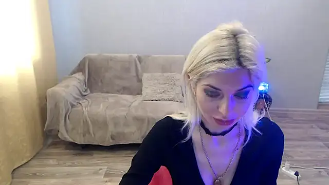 SexyBeatriice online show from March 27, 2026, 7:25 am