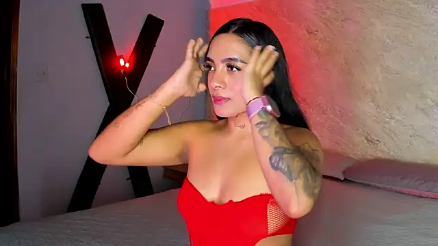 Estefy gomez09 online show from October 4, 2025, 3:37 am