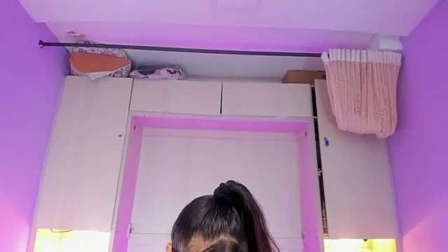 CandyyMaria online show from March 9, 2026, 7:40 pm