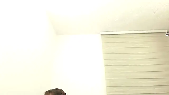 Snapshot of picaes8 chatting on February 7, 2026, 11:36 am picaes8 online show from February 7, 2026, 11:36 am