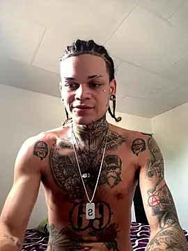 Snapshot of hot_man05 chatting on January 12, 2026, 9:09 pm hot man05 online show from January 12, 2026, 9:09 pm