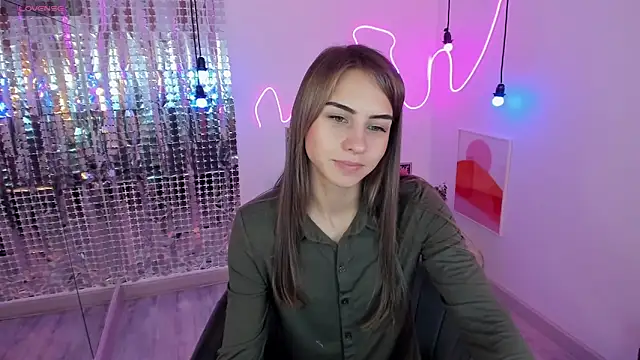 CharmBianca online show from February 9, 2025, 5:19 am