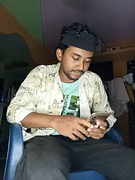 bigcock thick online show from September 10, 2025, 8:20 pm