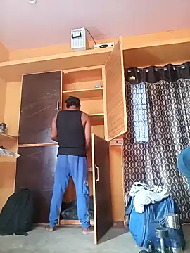 bigcock thick online show from April 1, 2026, 1:50 am