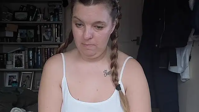 Demi WelshX online show from November 12, 2025, 11:54 am