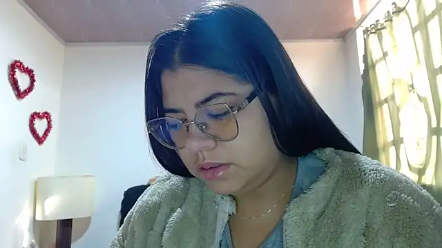 viccky vick online show from September 17, 2025, 12:40 pm