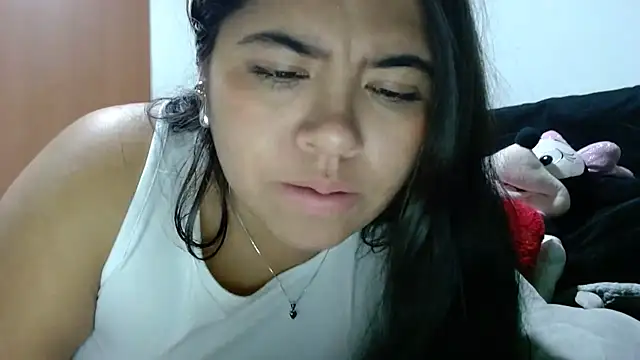 viccky vick online show from October 18, 2025, 4:26 am