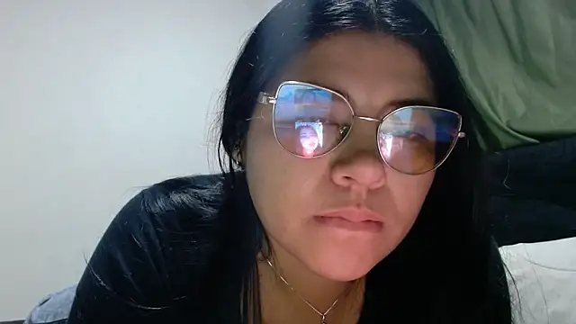 viccky vick online show from March 29, 2026, 12:10 am