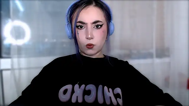 purplewitch online show from November 20, 2025, 8:30 pm