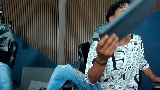 ErickCarmack online show from February 1, 2025, 4:35 am