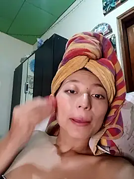 Little Saori online show from February 15, 2025, 5:41 am