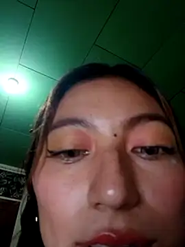 Little Saori online show from February 18, 2025, 4:04 am