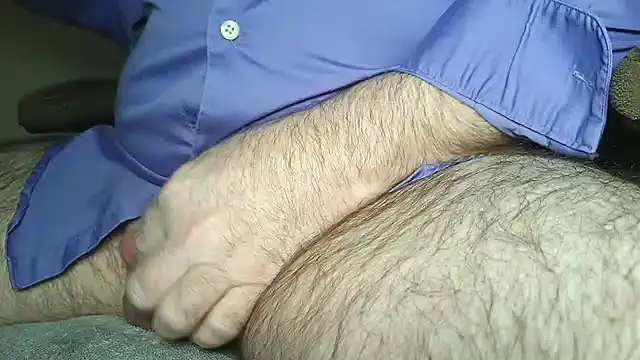 Snapshot of stubbydick3 chatting on February 16, 2025, 10:10 pm stubbydick3 online show from February 16, 2025, 10:10 pm