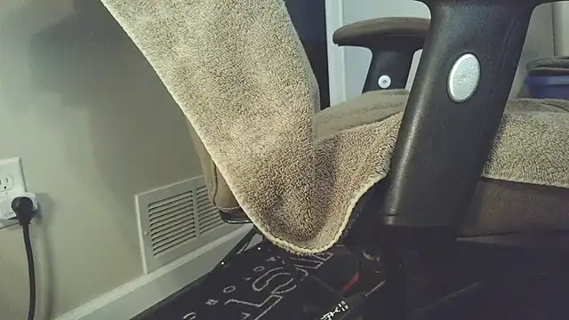 Snapshot of stubbydick3 chatting on February 28, 2025, 1:14 pm stubbydick3 online show from February 28, 2025, 1:14 pm