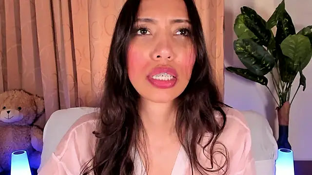 Miss veronicaa2 online show from February 24, 2026, 1:31 pm