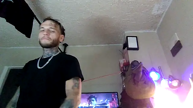 cruz815 online show from September 13, 2025, 7:02 pm