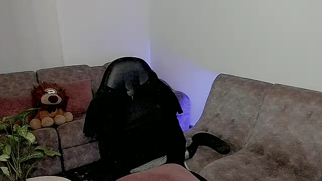 Snapshot of Dylan_Milk chatting on October 1, 2025, 5:24 am Dylan Milk online show from October 1, 2025, 5:24 am