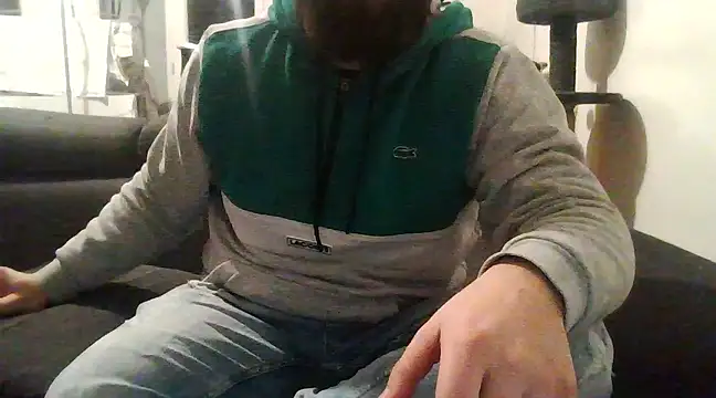 Snapshot of Zer_oki chatting on March 8, 2025, 7:31 pm Zer oki online show from March 8, 2025, 7:31 pm