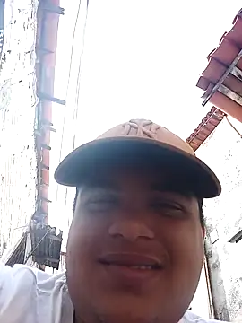 Snapshot of GordinPF chatting on October 28, 2025, 11:14 am GordinPF online show from October 28, 2025, 11:14 am