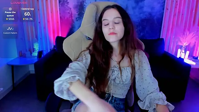 MilaStoyne online show from September 23, 2025, 6:16 am