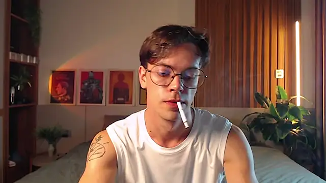 William Henry  online show from April 9, 2026, 1:05 pm