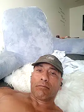 BarajasBpleazed1 online show from March 3, 2026, 5:41 pm