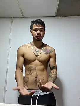 Niick01  online show from December 20, 2025, 1:29 pm