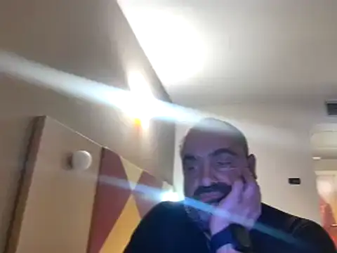 Snapshot of fuocovivo4 chatting on February 19, 2025, 7:38 pm fuocovivo4 online show from February 19, 2025, 7:38 pm