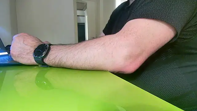 Snapshot of fuocovivo4 chatting on March 5, 2025, 9:15 pm fuocovivo4 online show from March 5, 2025, 9:15 pm