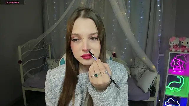 kaisajenner online show from February 18, 2026, 12:01 pm