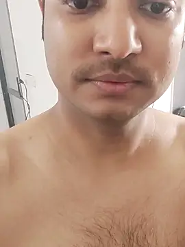 Hot funky boy online show from November 9, 2025, 8:34 am