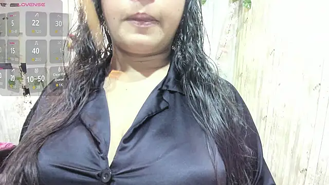 Snapshot of Rachel_new20 chatting on December 15, 2025, 8:35 pm Rachel new20 online show from December 15, 2025, 8:35 pm