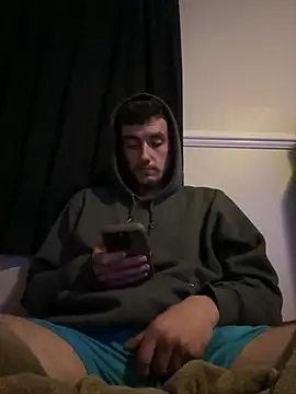 Snapshot of Codybugs0206 chatting on March 7, 2025, 12:48 am Codybugs0206 online show from March 7, 2025, 12:48 am