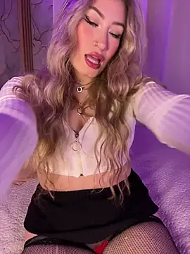 Lally Valencia   online show from March 14, 2026, 10:42 am