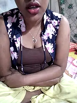 monekhan123 online show from February 5, 2025, 4:25 pm