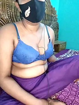 monekhan123 online show from September 9, 2025, 4:28 pm