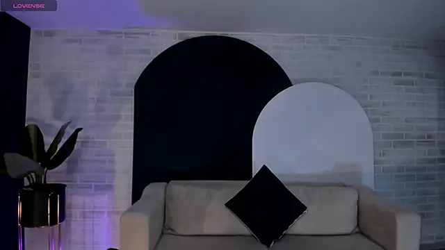 BeccaBaxter online show from February 21, 2026, 7:15 pm