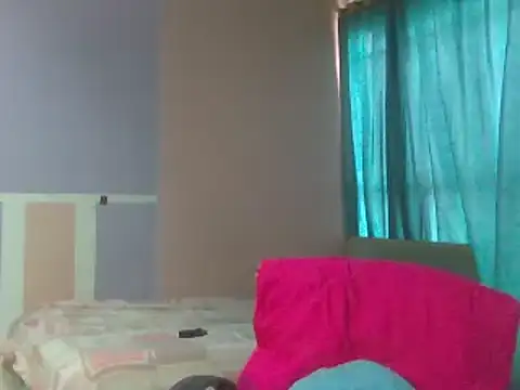 Snapshot of kyliebigboobs chatting on March 21, 2025, 2:29 pm kyliebigboobs online show from March 21, 2025, 2:29 pm