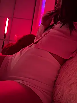 Snapshot of _BbFreya chatting on February 9, 2025, 9:05 am BbFreya online show from February 9, 2025, 9:05 am