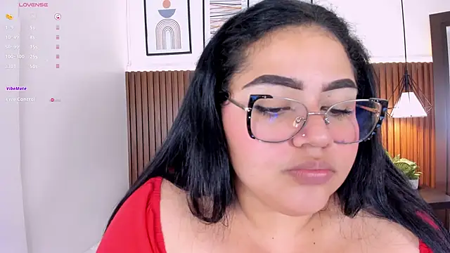 Snapshot of _michel_bbw chatting on February 16, 2025, 5:26 am  michel bbw online show from February 16, 2025, 5:26 am