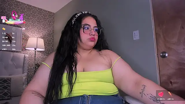 Snapshot of _michel_bbw chatting on March 10, 2025, 1:45 am  michel bbw online show from March 10, 2025, 1:45 am