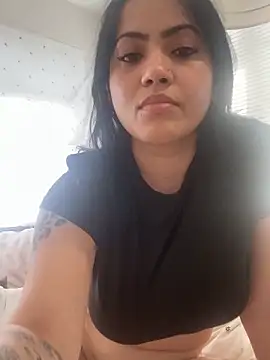 nadia06 online show from February 20, 2025, 11:10 pm