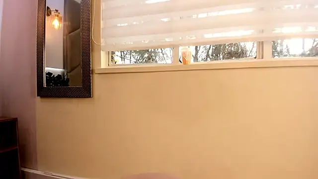 AzunaStar online show from February 27, 2026, 10:32 pm