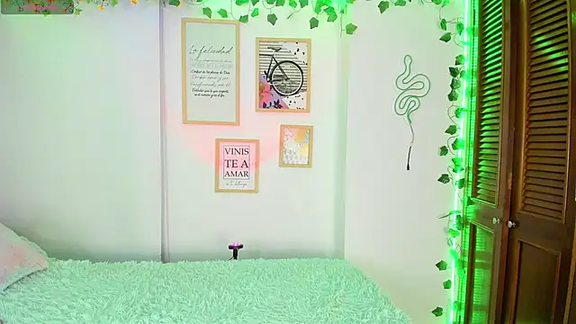 NamiDoll online show from March 18, 2025, 5:20 am